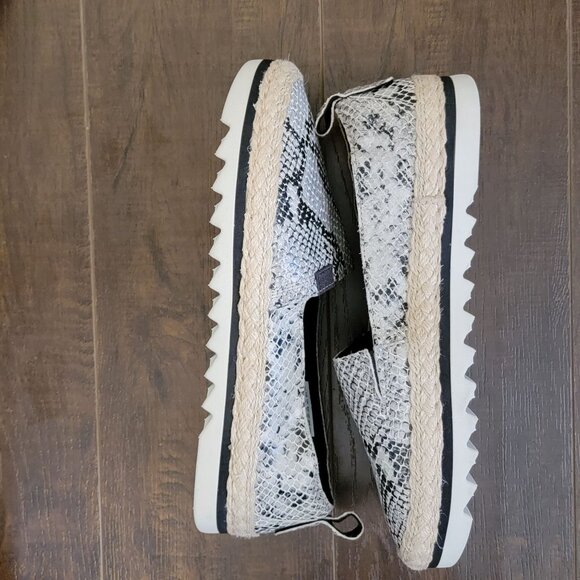 NEW Timberland Slip On Flats Womens 8 Closed Toe Espadrille Casual Comfort - Picture 6 of 9